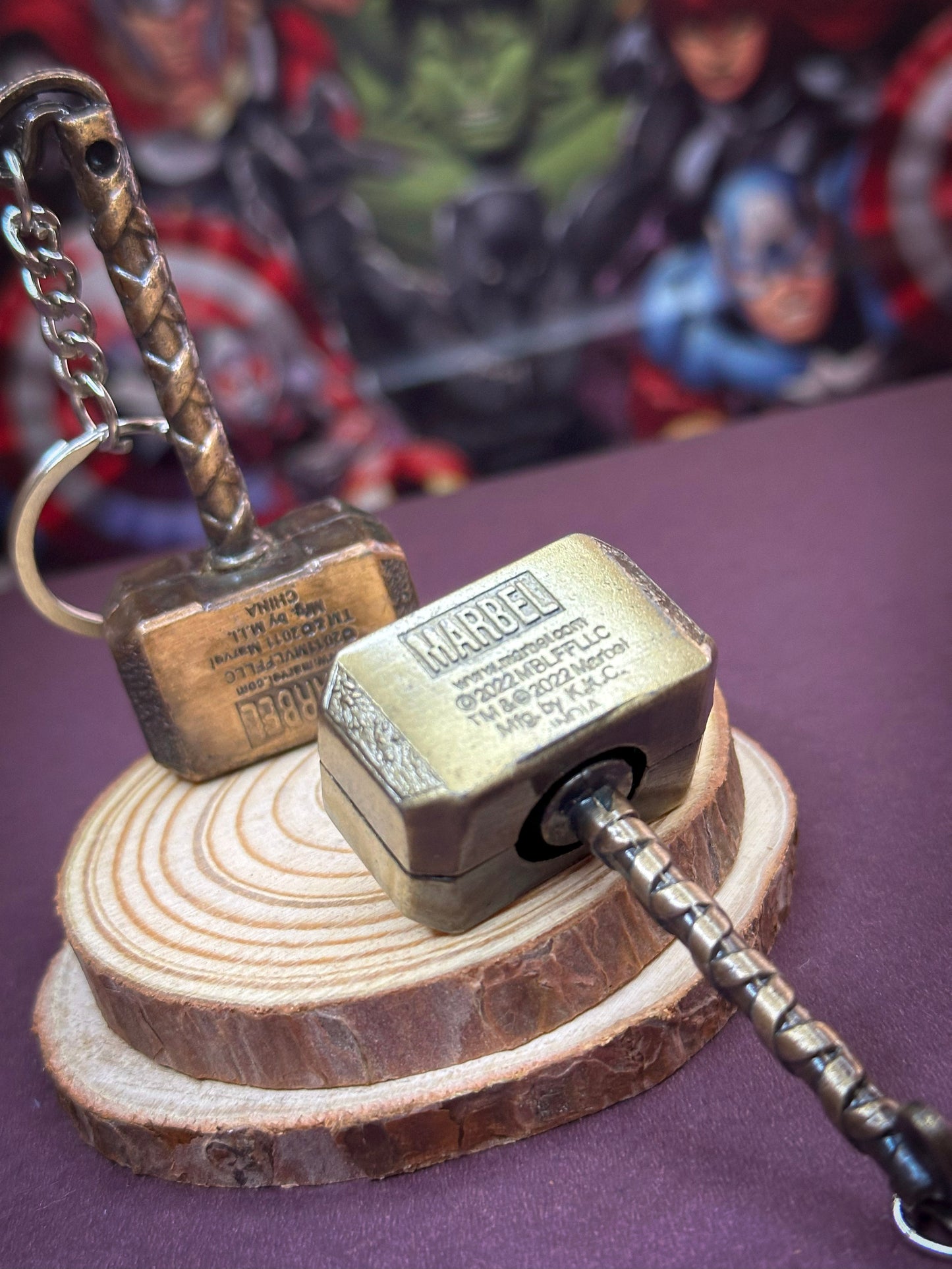 Thor’s Hammer Keychain Set – Marvel Weapons Miniature Keyring