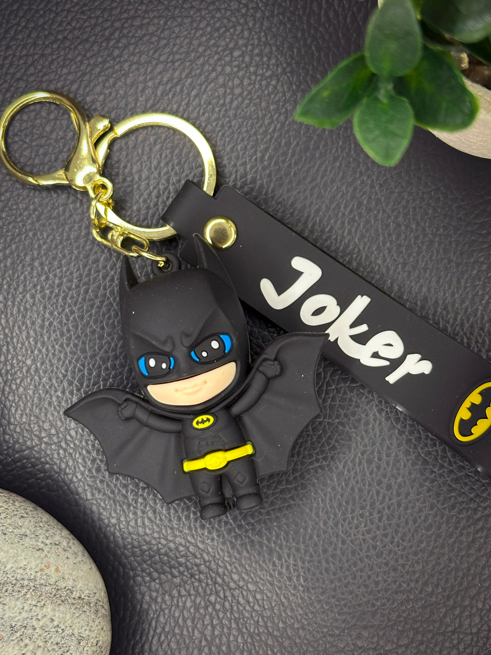 🦇 Dark Knight Keychain – Batman Edition – The Nile Store