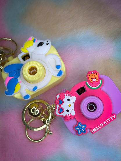 🌈 Kawaii Camera Keychain – Cartoon Character Pop Fidget Toy with Projector