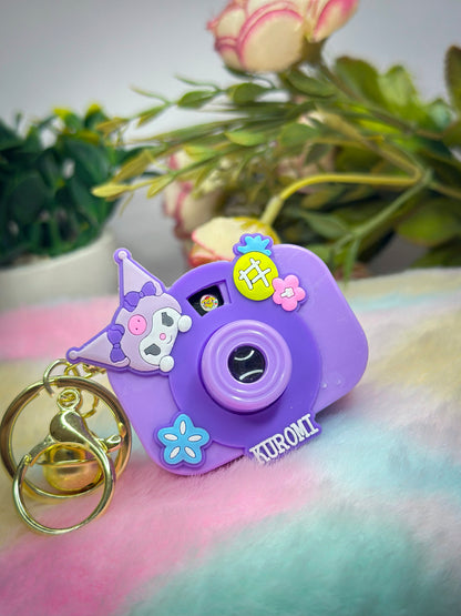 🌈 Kawaii Camera Keychain – Cartoon Character Pop Fidget Toy with Projector