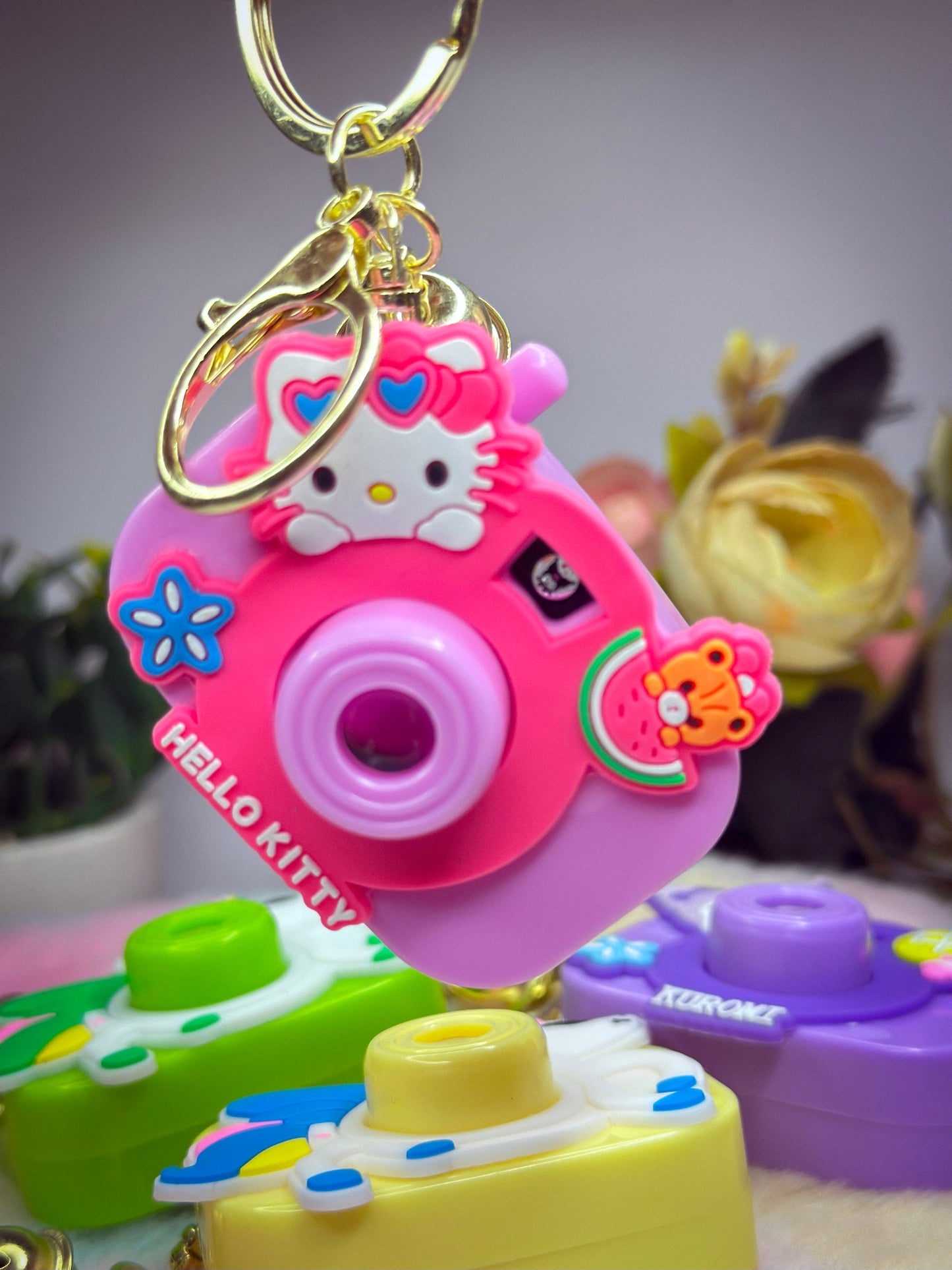 🌈 Kawaii Camera Keychain – Cartoon Character Pop Fidget Toy with Projector